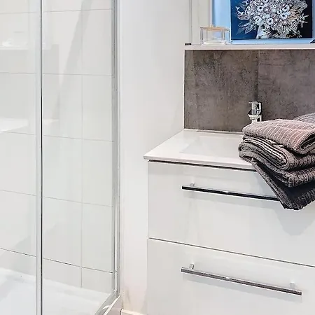 Angleur 001 Rez Arriere Apartment