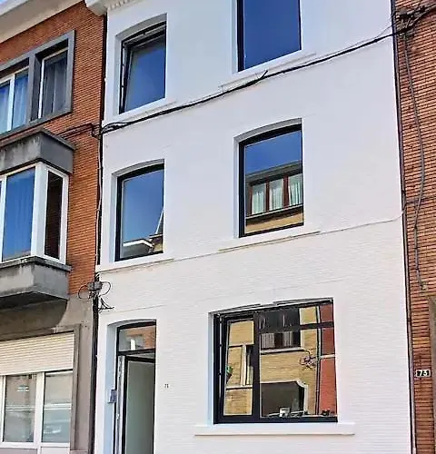 Angleur 001 Rez Arriere شقة *